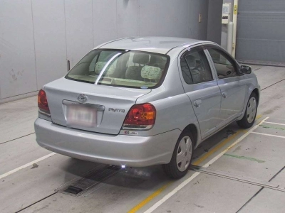 TOYOTA PLATZ
