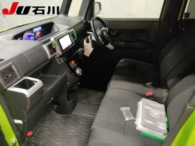 DAIHATSU WAKE