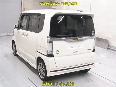 HONDA N BOX CUSTOM