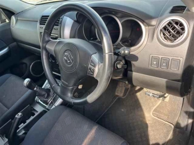SUZUKI ESCUDO