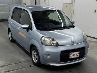 TOYOTA PORTE
