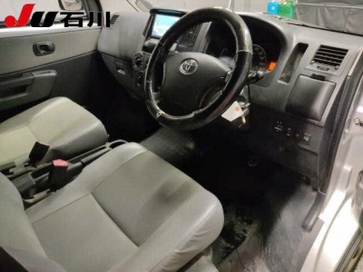 TOYOTA TOWN ACE VAN