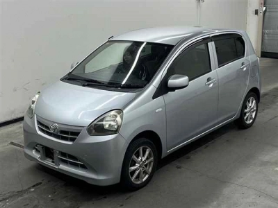 TOYOTA PIXIS EPOCH