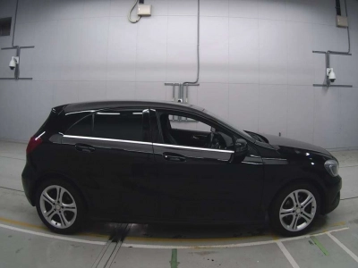 MERCEDES BENZ A CLASS