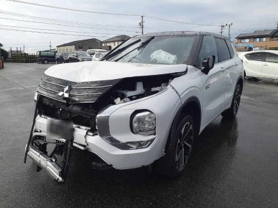 MITSUBISHI OUTLANDER PHEV