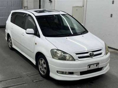 TOYOTA IPSUM