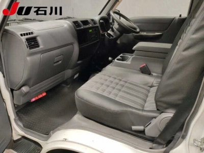 MAZDA BONGO VAN