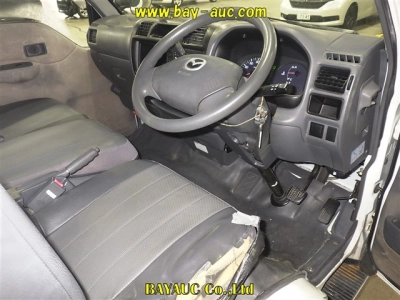 MAZDA BONGO VAN