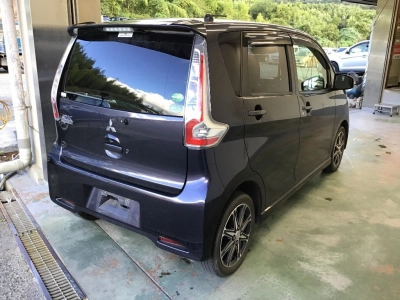 MITSUBISHI EK CUSTOM