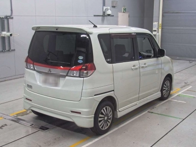MITSUBISHI DELICA D:2