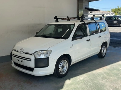 TOYOTA SUCCEED WAGON