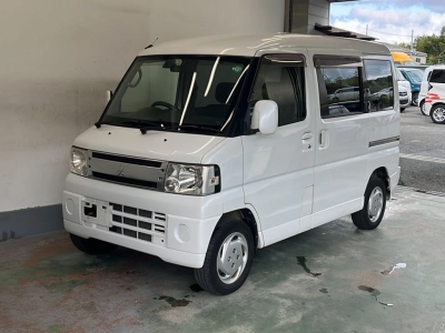 MITSUBISHI TOWN BOX