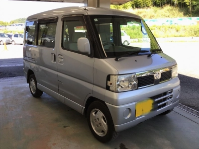 NISSAN CLIPPER RIO