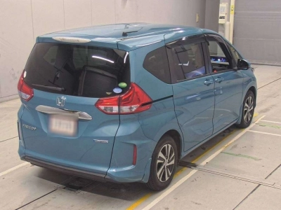 HONDA FREED + HYBRID