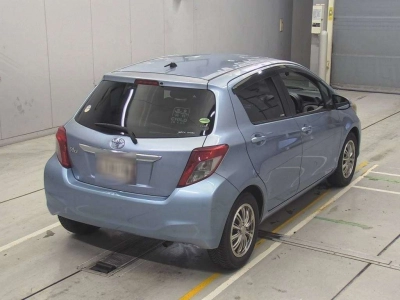 TOYOTA VITZ