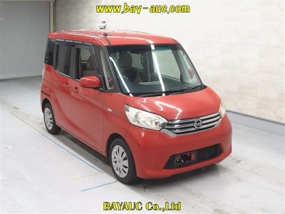 NISSAN DAYZ ROOX