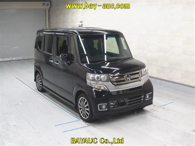 HONDA N BOX CUSTOM