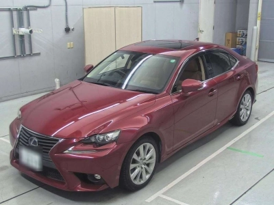 LEXUS IS