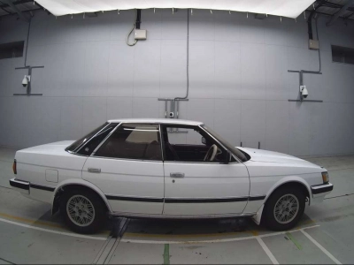 TOYOTA MARK II