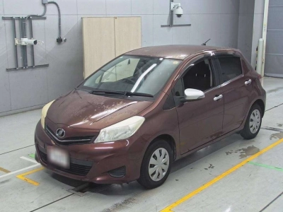 TOYOTA VITZ