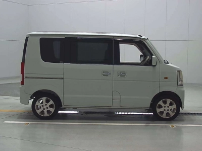 SUZUKI EVERY WAGON
