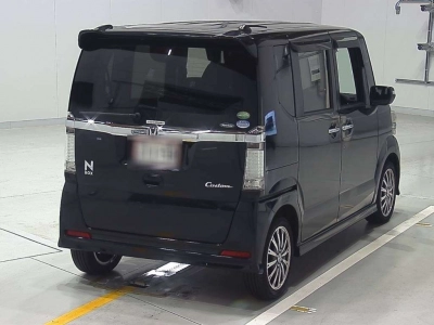 HONDA N BOX CUSTOM