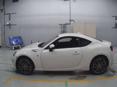 TOYOTA 86