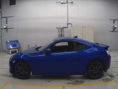 SUBARU BRZ