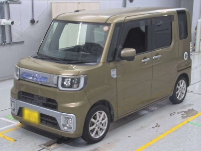 DAIHATSU WAKE