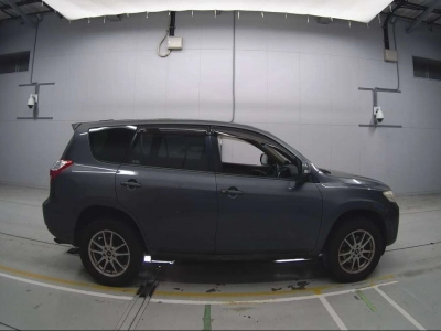 TOYOTA VANGUARD