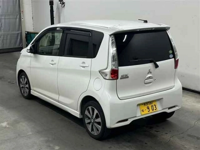 MITSUBISHI EK CUSTOM