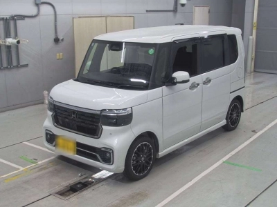 HONDA N BOX CUSTOM
