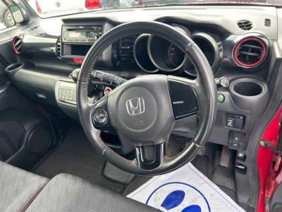 HONDA N BOX CUSTOM