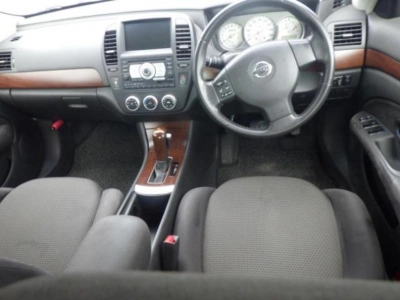 NISSAN BLUEBIRD SYLPHY