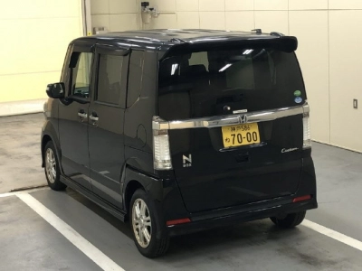 HONDA N BOX CUSTOM