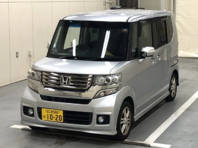HONDA N BOX CUSTOM