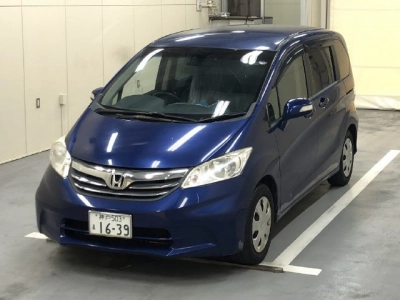 HONDA FREED