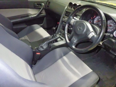 NISSAN SKYLINE