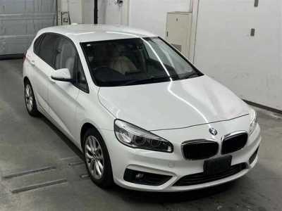 BMW 2 SERIES