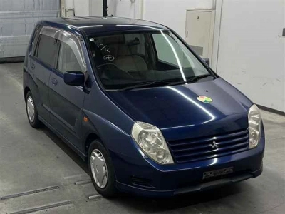 MITSUBISHI DINGO