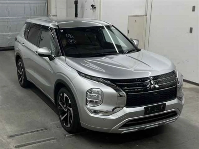 MITSUBISHI OUTLANDER PHEV