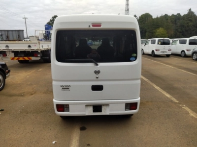 NISSAN NV100 CLIPPER
