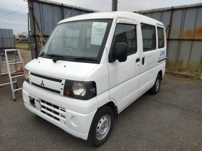MITSUBISHI MINICAB