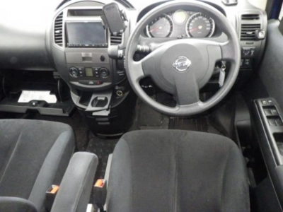 NISSAN LAFESTA