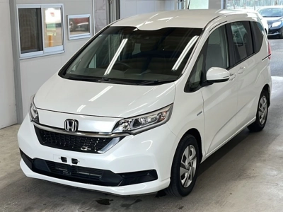 HONDA FREED + HYBRID