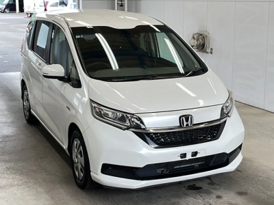 HONDA FREED + HYBRID