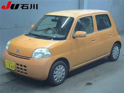 DAIHATSU ESSE