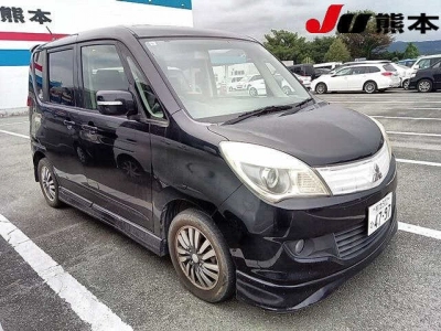 MITSUBISHI DELICA D:2