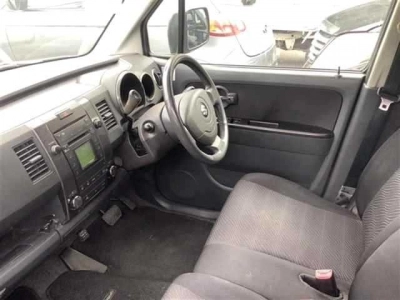 SUZUKI WAGON R STINGRAY
