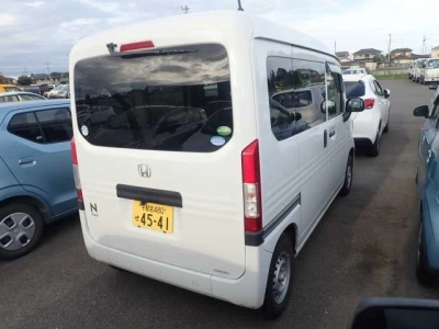 HONDA N-VAN